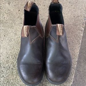 Women’s Brown Leather Blundstone Boots